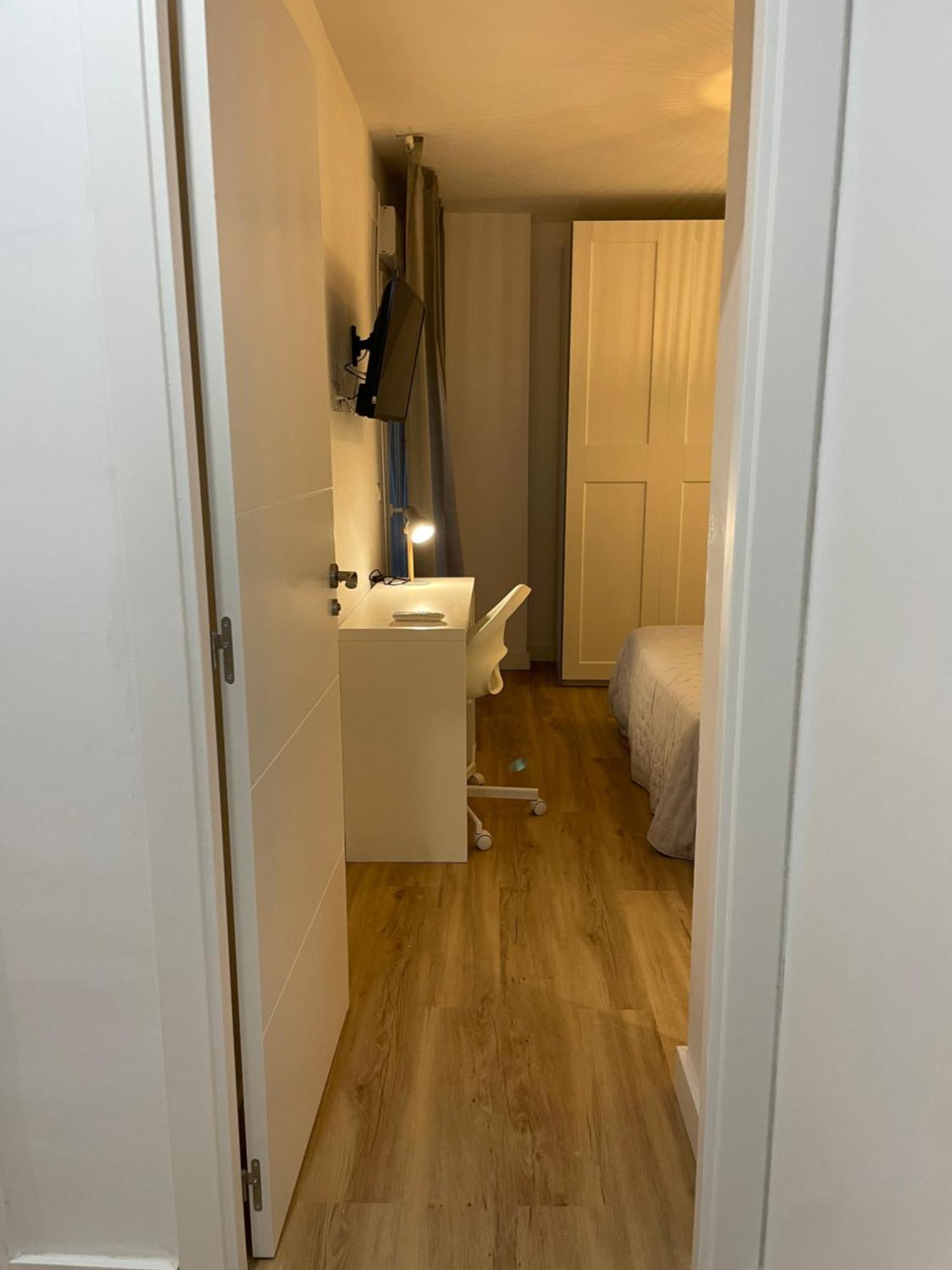 Fuengirola, 4 2 Banos Parking Apartment